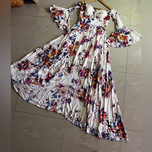 Banjul Floral Maxi Dress - White and Multicolor - Picture 4 of 16